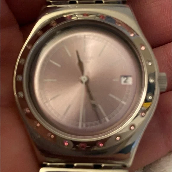 EUC beautiful Pinkaround Swatch bracelet watch. - Picture 2 of 5